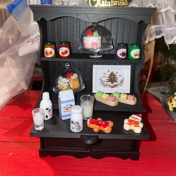 Miniature Food and Drink Set plus Hutch - Picture 2 of 3